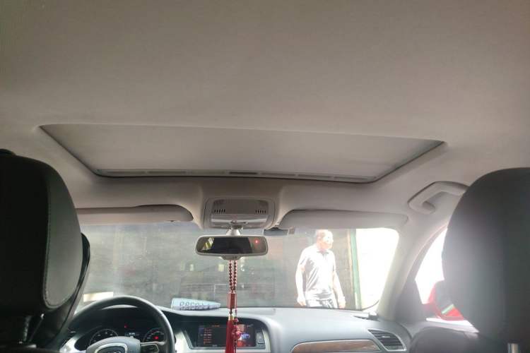 Used Audi A4L 2011 2.0 TFSI Technology Edition Headliner