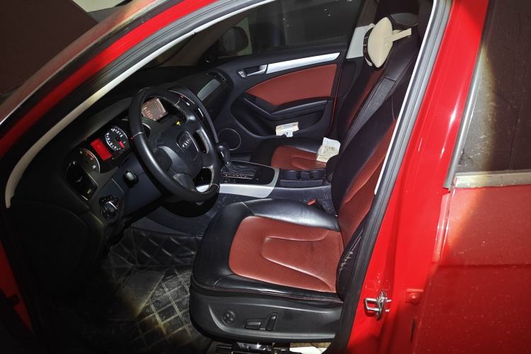 Used Audi A4L 2011 2.0 TFSI Standard Model Left Front Seat