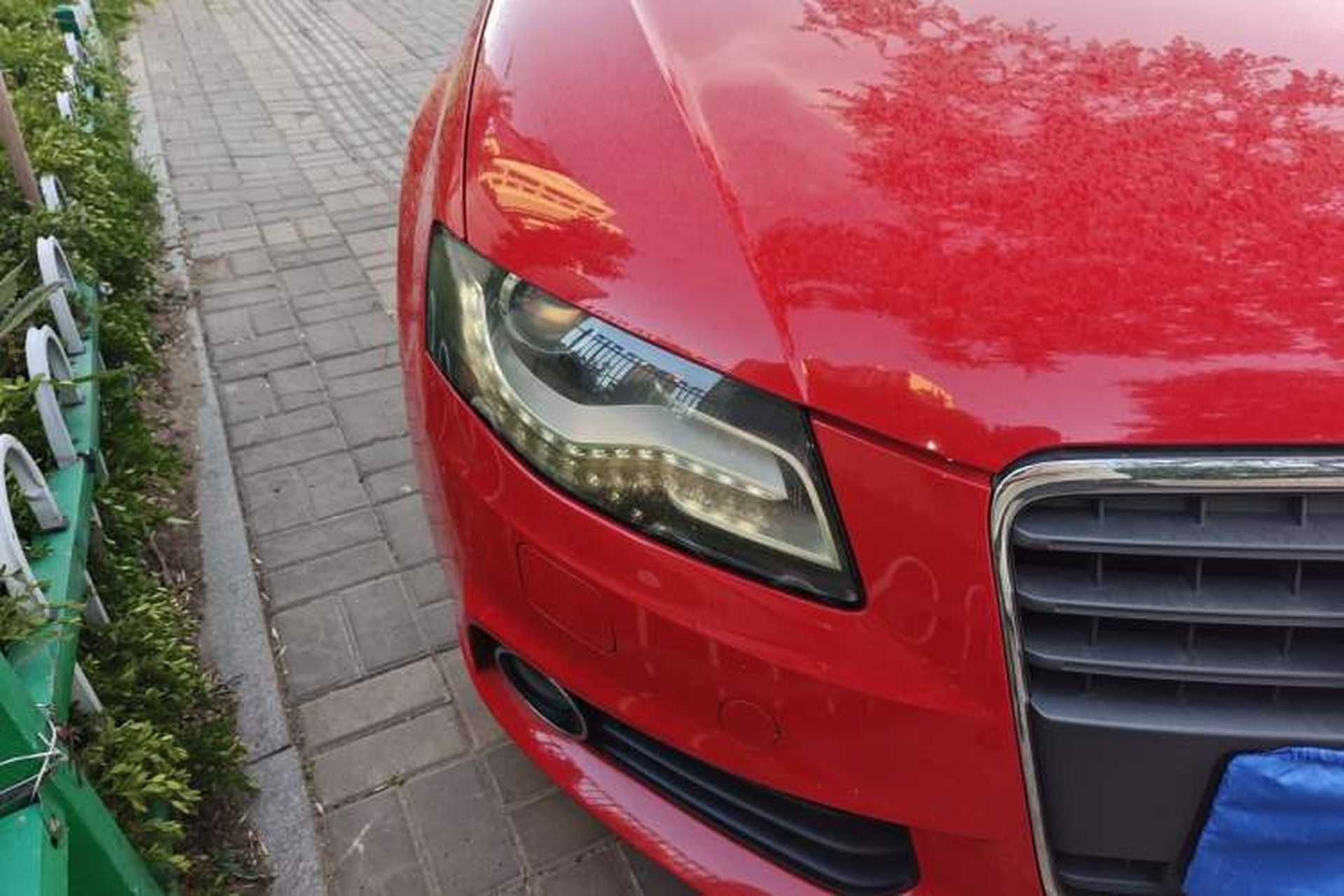 Used Audi A4L 2011 2.0 TFSI Comfort Model Right Front Headlight