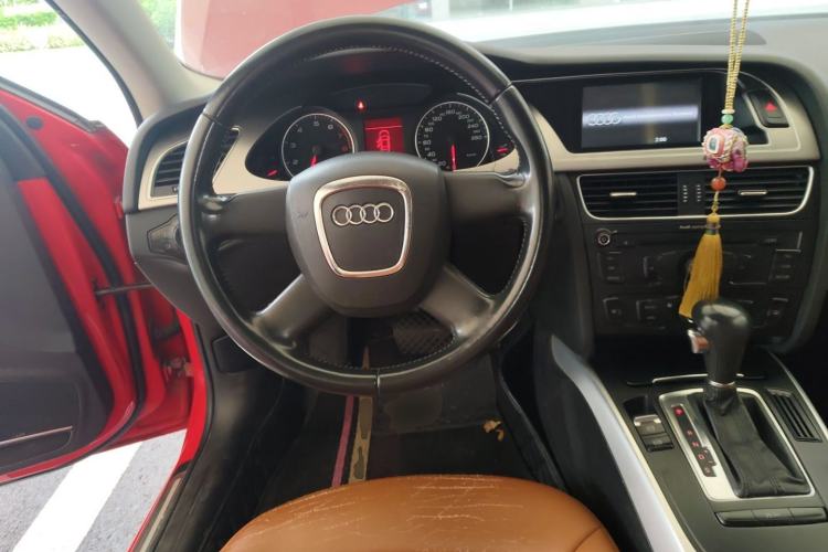 Used Audi A4L 2011 2.0 TFSI Standard Model Steering Wheel
