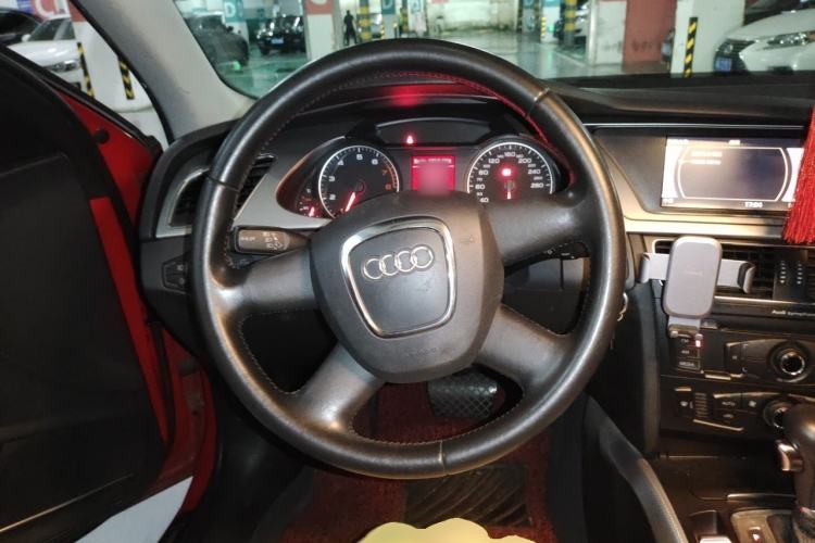 Used Audi A4L 2011 2.0 TFSI Standard Model Steering Wheel