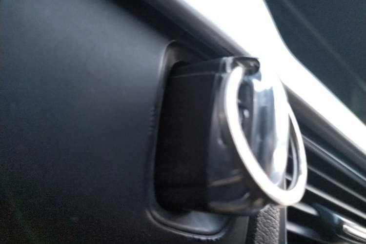 Used Audi A4L 2011 2.0 TFSI Comfort Model Vehicle Key