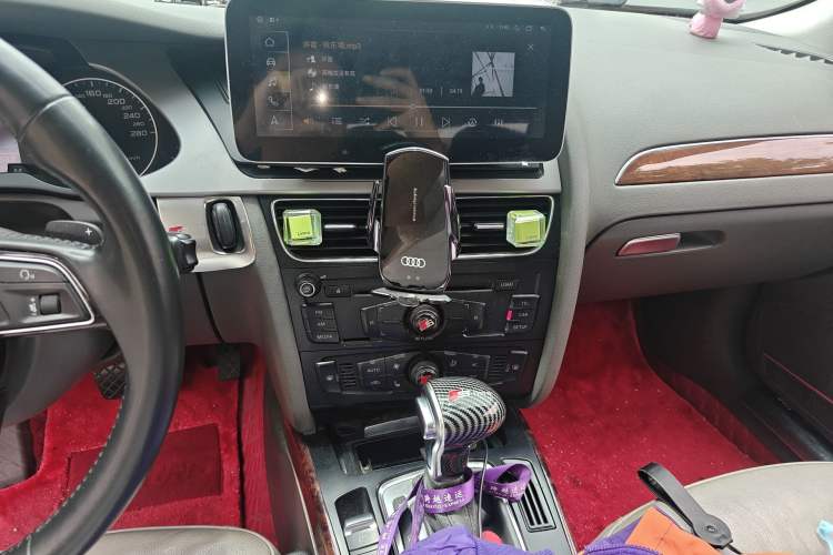 Used Audi A4L 2011 2.0 TFSI Comfort Model Audio And AC Panel