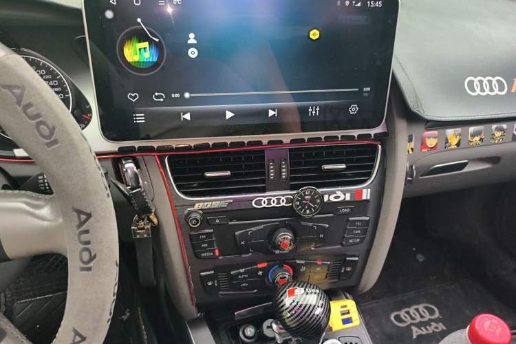 Used Audi A4L 2011 2.0 TFSI Standard Model Audio And AC Panel