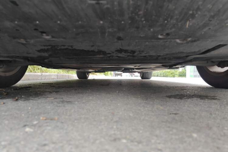 Used Audi A4L 2011 2.0 TFSI Luxury Model Chassis Front