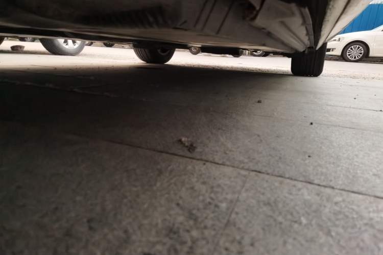 Used Audi A4L 2011 2.0 TFSI Comfort Model Chassis Front Left