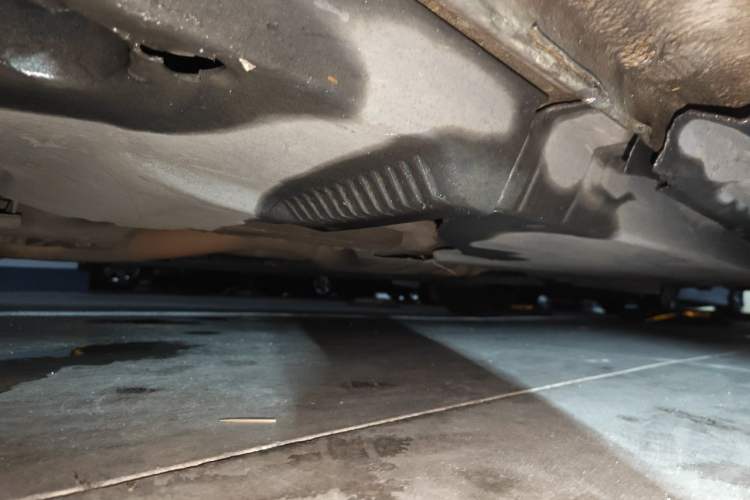 Used Audi A4L 2011 2.0 TFSI Technology Edition Chassis Front Left