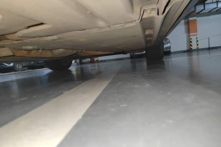 Used Audi A4L 2011 2.0 TFSI Luxury Model Chassis Rear Right
