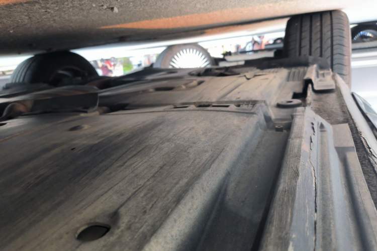 Used Audi A4L 2011 2.0 TFSI Comfort Model Chassis Rear Right