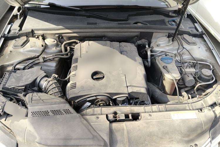 Used Audi A4L 2011 2.0 TFSI Luxury Model Engine Bay
