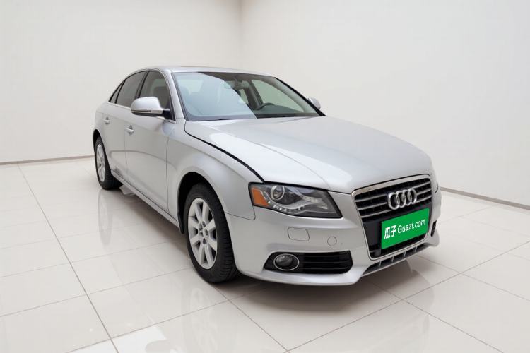 Used Audi A4L 2011 2.0 TFSI Technology Edition Front Right 45 Deg