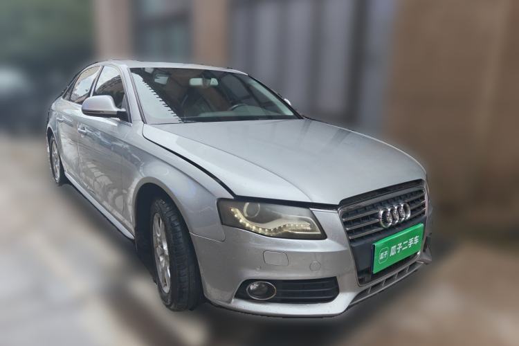 Used Audi A4L 2011 2.0 TFSI Technology Edition Front Right 45 Deg