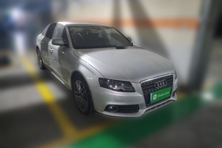 Used Audi A4L 2011 2.0 TFSI Luxury Model Front Right 45 Deg