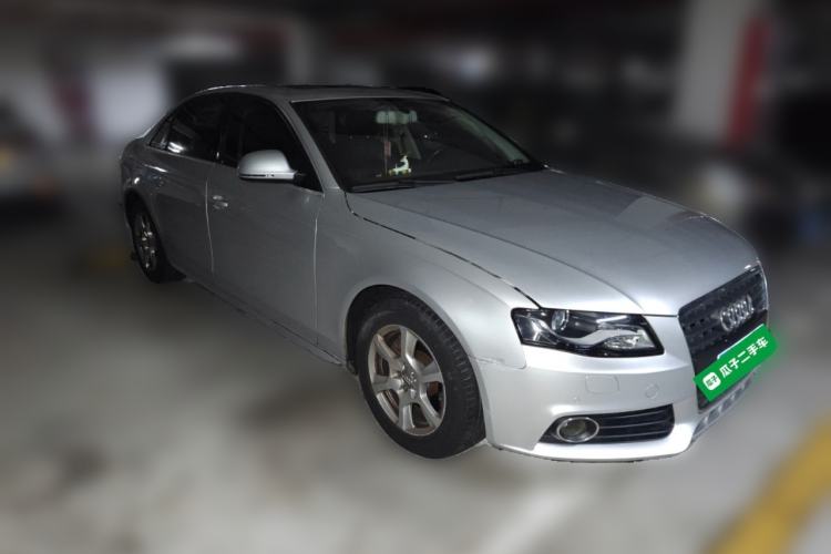 Used Audi A4L 2011 2.0 TFSI Technology Edition Front Right 45 Deg