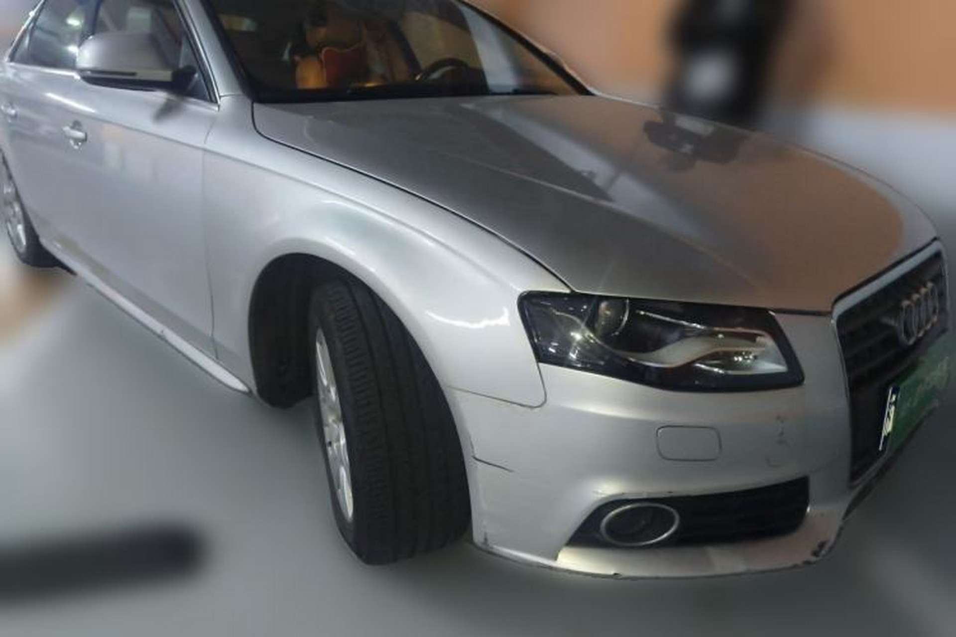 Used Audi A4L 2011 2.0 TFSI Comfort Model Front Right 45 Deg