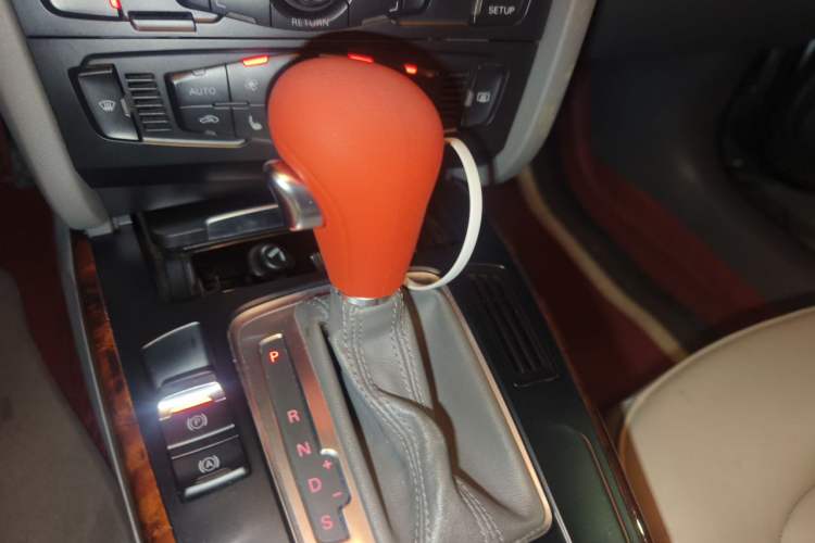 Used Audi A4L 2011 2.0 TFSI Standard Model Gear Lever