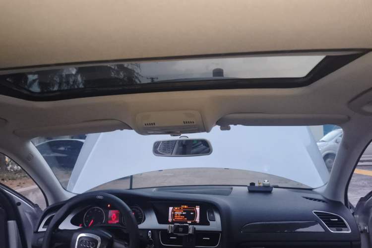 Used Audi A4L 2011 2.0 TFSI Standard Model Headliner