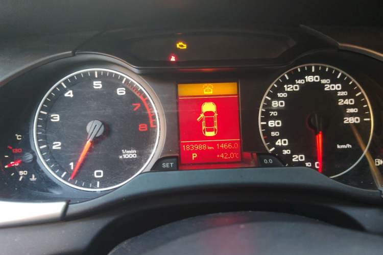 Used Audi A4L 2011 2.0 TFSI Standard Model Instrument Cluster