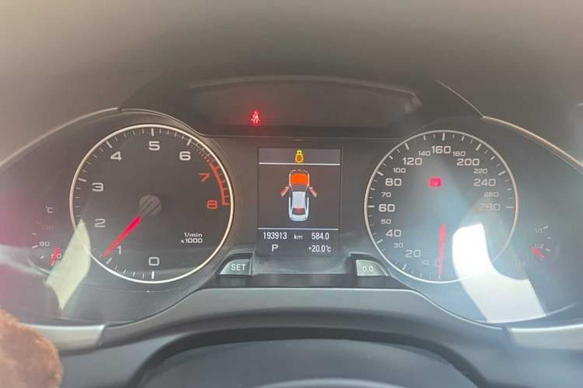 Used Audi A4L 2011 2.0 TFSI Luxury Model Instrument Cluster