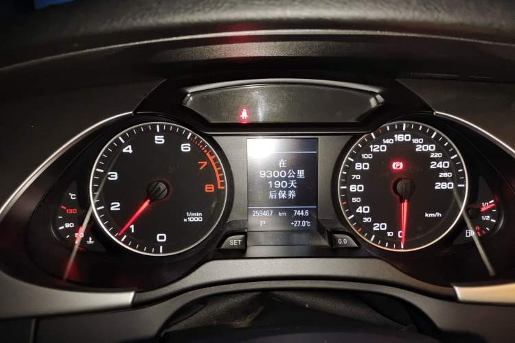 Used Audi A4L 2011 2.0 TFSI Sport Edition Instrument Cluster