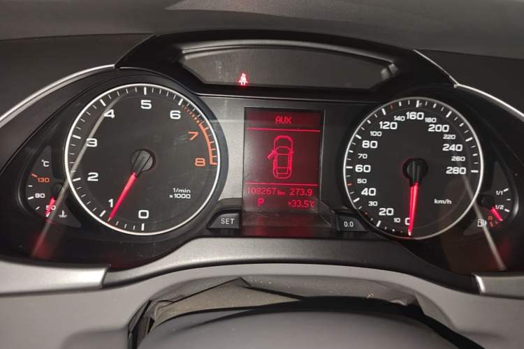 Used Audi A4L 2011 2.0 TFSI Standard Model Instrument Cluster