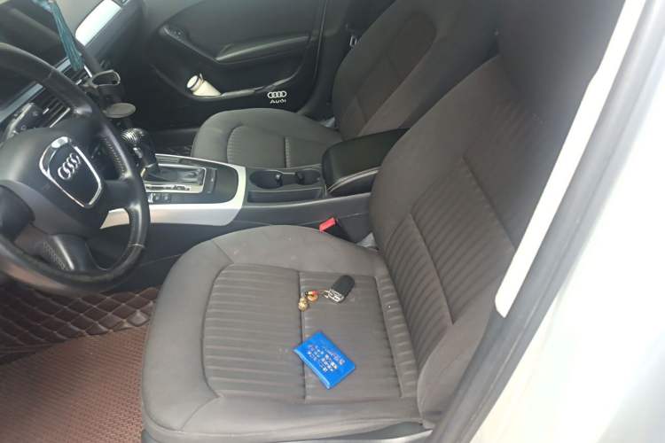 Used Audi A4L 2011 2.0 TFSI Standard Model Left Front Seat