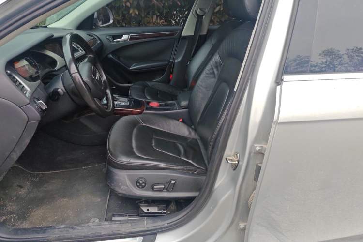 Used Audi A4L 2011 2.0 TFSI Comfort Model Left Front Seat