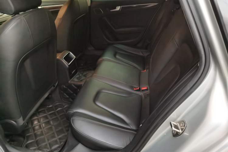 Used Audi A4L 2011 2.0 TFSI Comfort Model Left Rear Seat