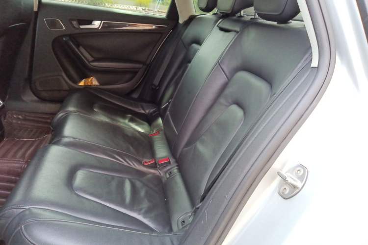 Used Audi A4L 2011 2.0 TFSI Comfort Model Left Rear Seat
