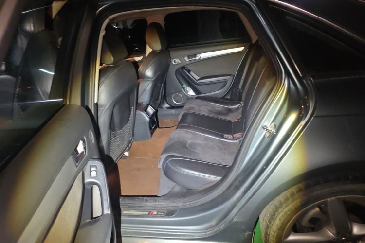 Used Audi A4L 2011 2.0 TFSI Sport Edition Left Rear Seat