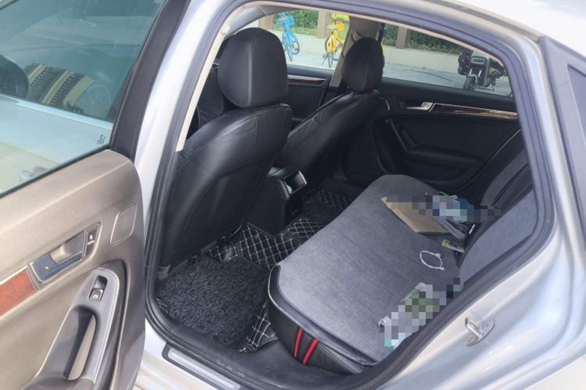 Used Audi A4L 2011 2.0 TFSI Comfort Model Left Rear Seat