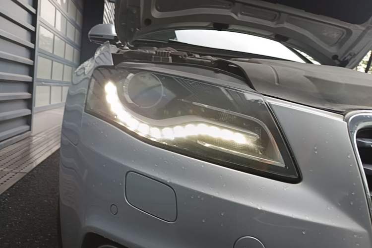 Used Audi A4L 2011 2.0 TFSI Technology Edition Right Front Headlight
