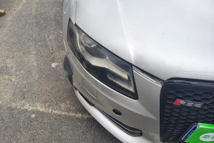 Used Audi A4L 2011 2.0 TFSI Standard Model Right Front Headlight