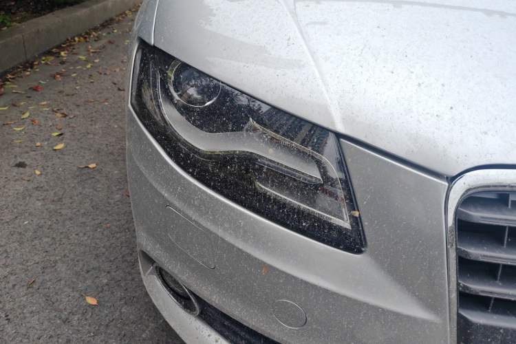 Used Audi A4L 2011 2.0 TFSI Comfort Model Right Front Headlight