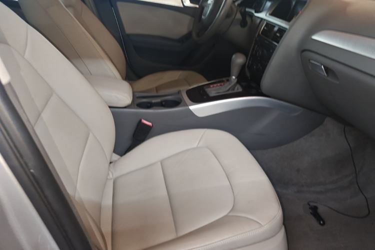 Used Audi A4L 2011 2.0 TFSI Standard Model Right Front Seat