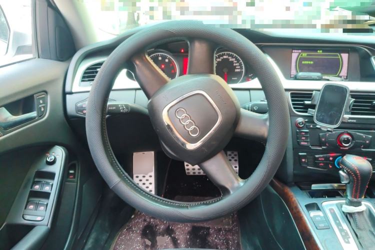 Used Audi A4L 2011 2.0 TFSI Standard Model Steering Wheel