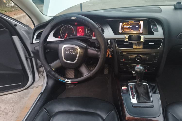 Used Audi A4L 2011 2.0 TFSI Standard Model Steering Wheel