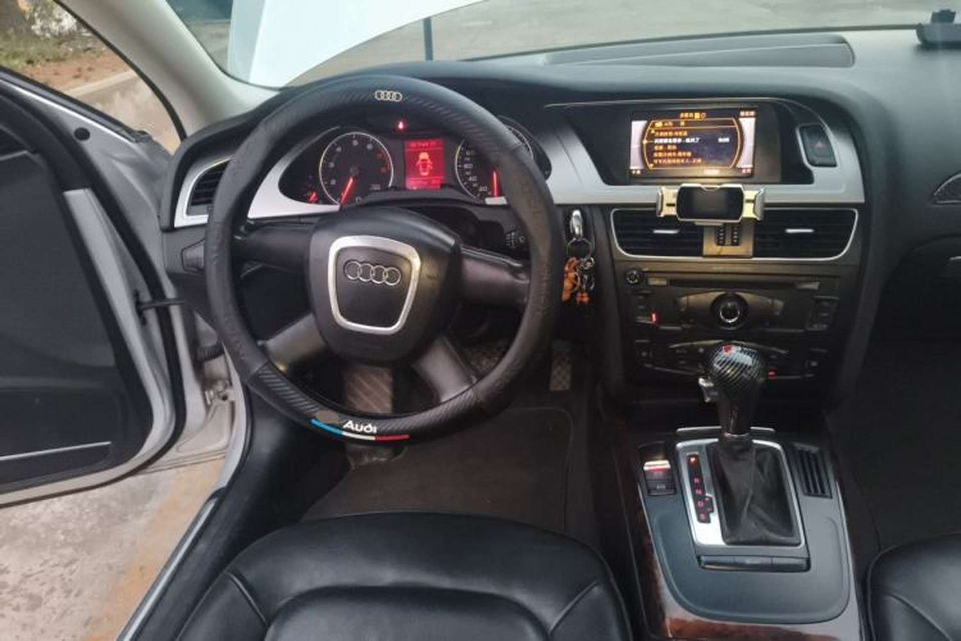 Used Audi A4L 2011 2.0 TFSI Standard Model Steering Wheel