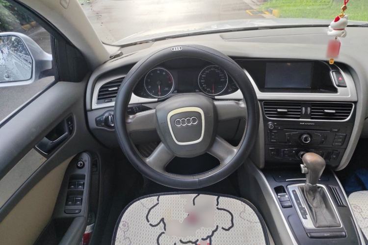 Used Audi A4L 2011 2.0 TFSI Standard Model Steering Wheel
