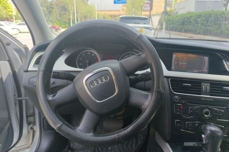 Used Audi A4L 2011 2.0 TFSI Standard Model Steering Wheel