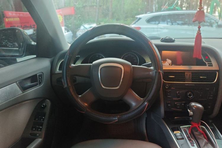Used Audi A4L 2011 2.0 TFSI Standard Model Steering Wheel