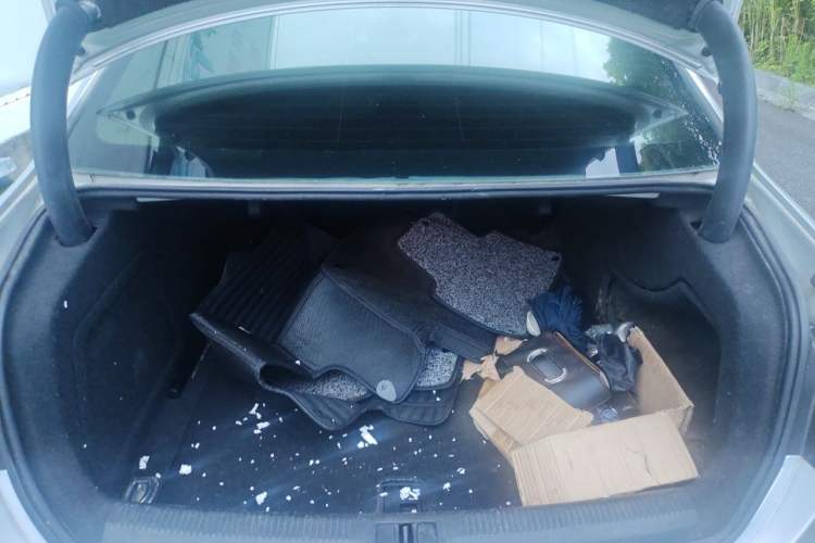 Used Audi A4L 2011 2.0 TFSI Sport Edition Trunk