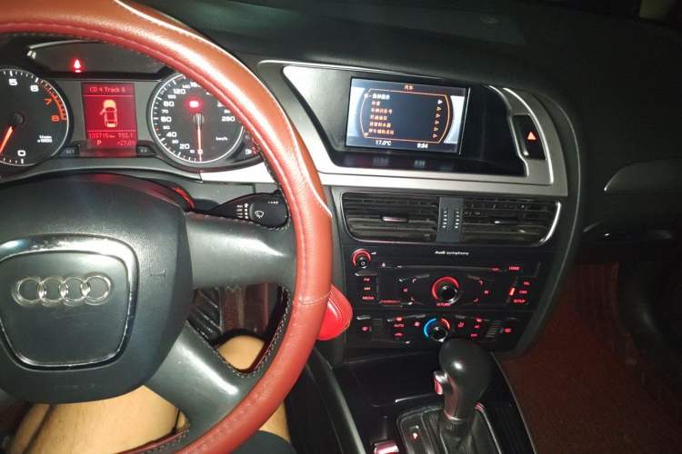 Used Audi A4L 2011 1.8 TFSI Comfort Model Audio And AC Panel