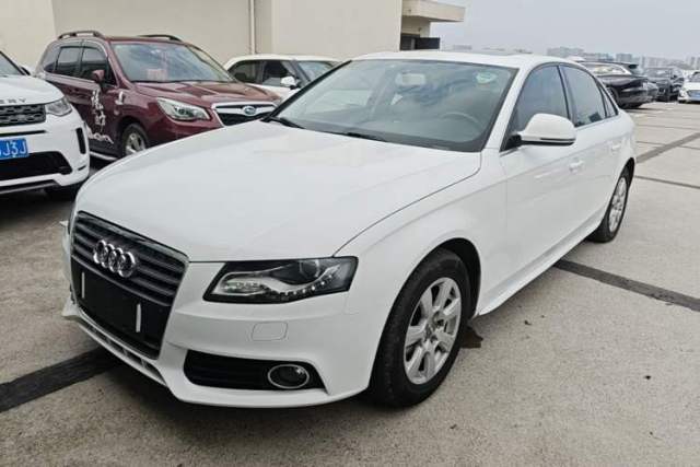 Used Audi A4L 2011 2.0 TFSI Comfort Model