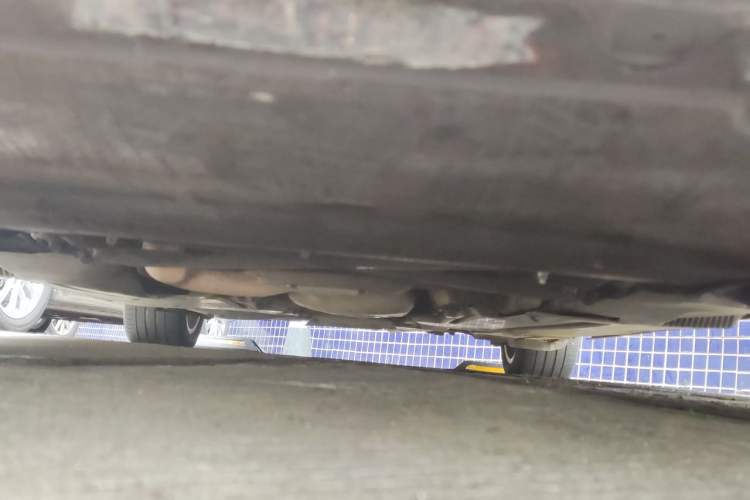 Used Audi A4L 2011 2.0 TFSI Standard Model Chassis Front