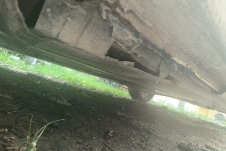 Used Audi A4L 2011 2.0 TFSI Standard Model Chassis Front Left