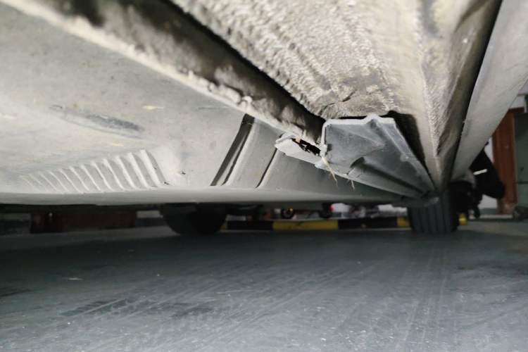 Used Audi A4L 2011 1.8 TFSI Comfort Model Chassis Front Left