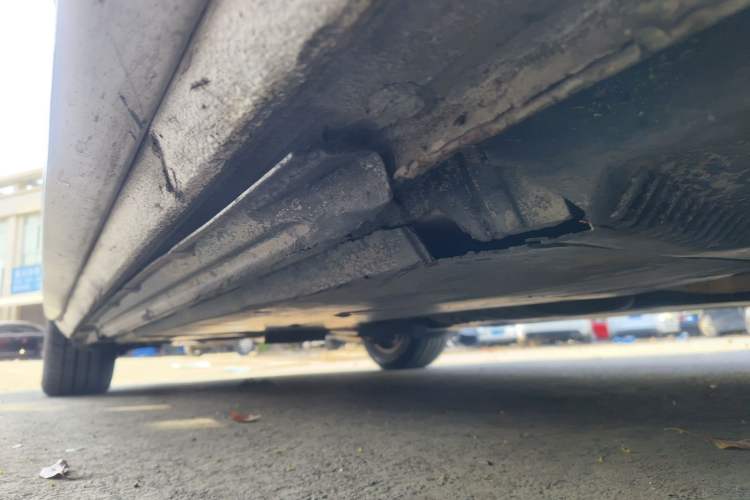 Used Audi A4L 2011 2.0 TFSI Comfort Model Chassis Front Right