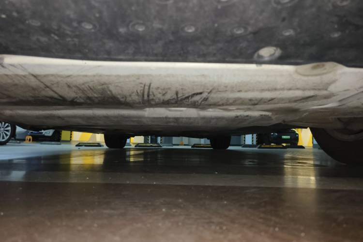 Used Audi A4L 2011 2.0 TFSI Comfort Model Chassis Front