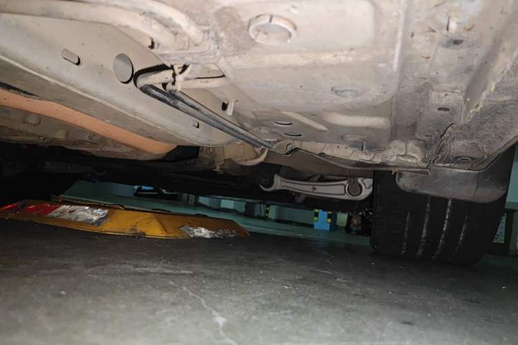 Used Audi A4L 2011 2.0 TFSI Comfort Model Chassis Rear Right